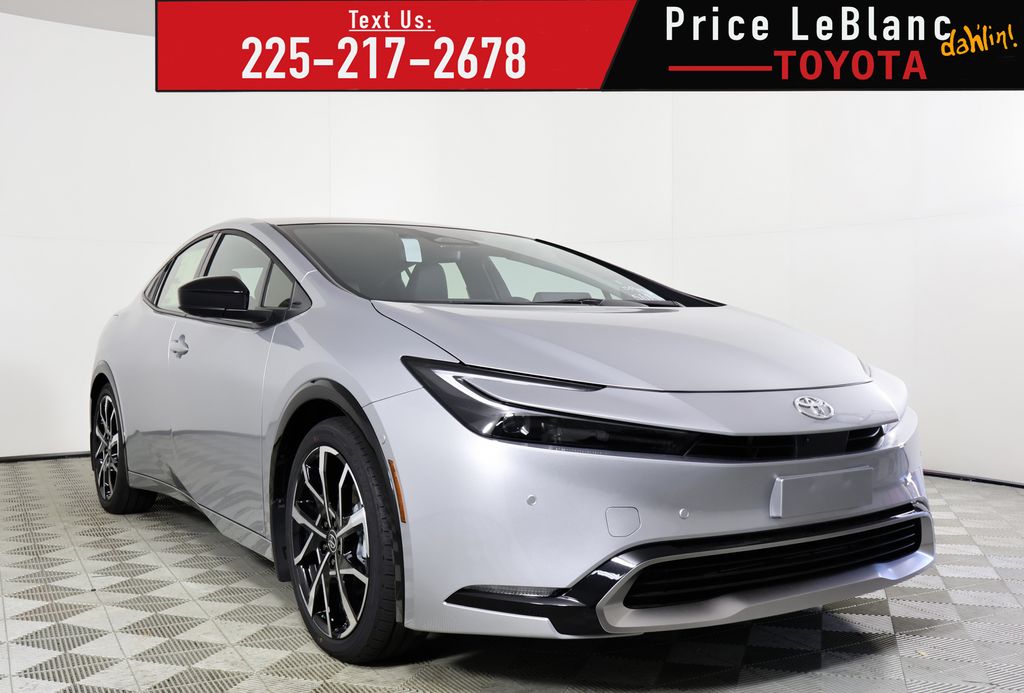 2026 Toyota Prius XSE Premium's photo