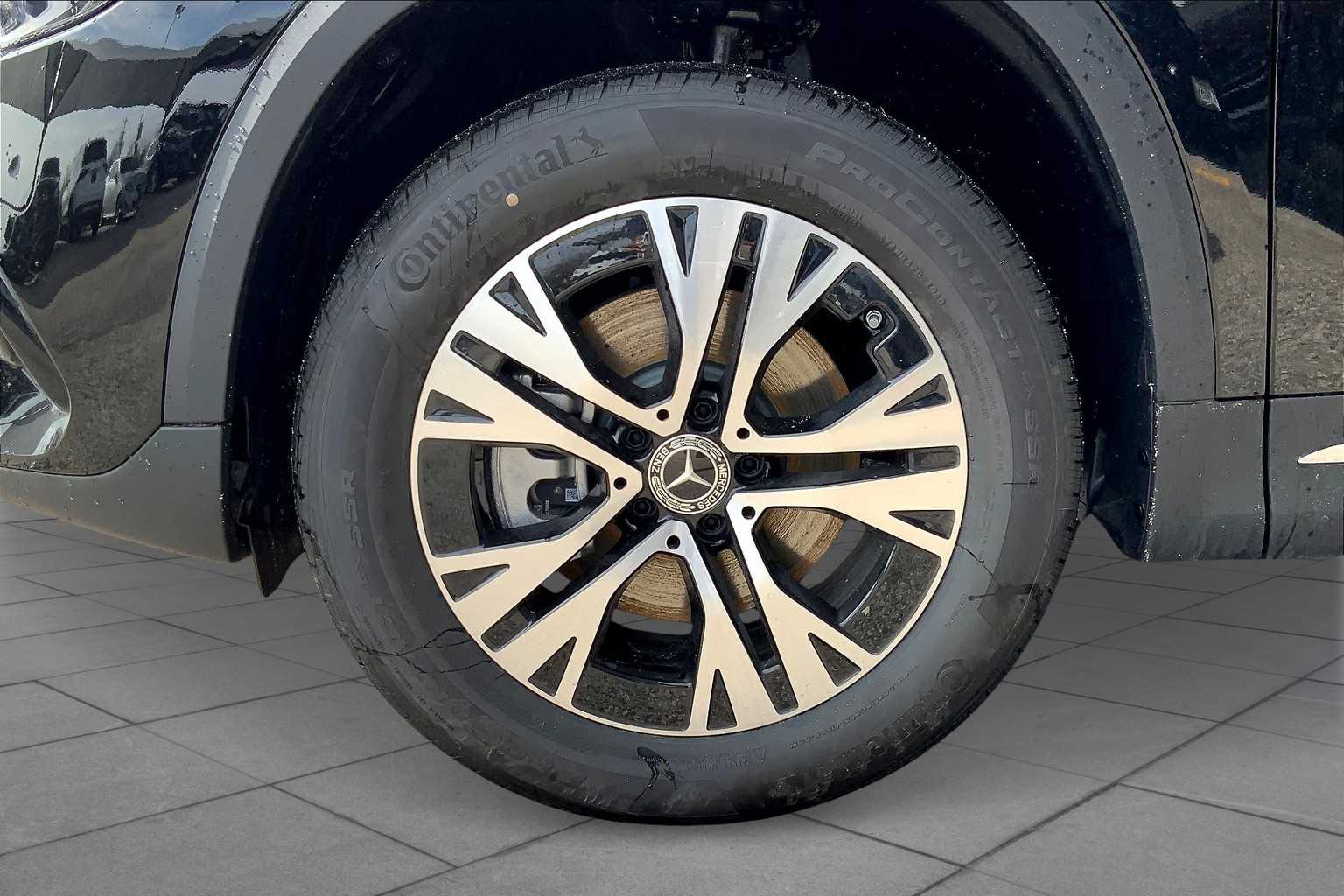 2025 Mercedes Benz GLA 250 photo 18