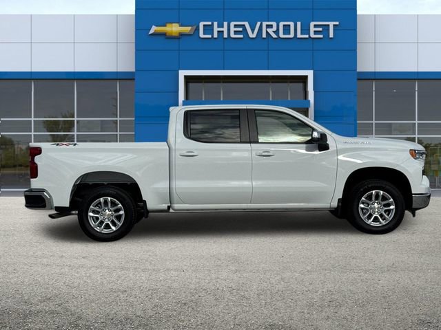 2026 Chevrolet Silverado 1500 LT photo 2