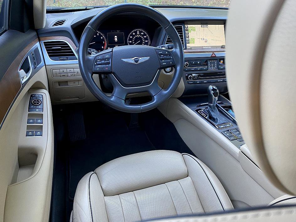 2017 Genesis G80 Ultimate photo 10