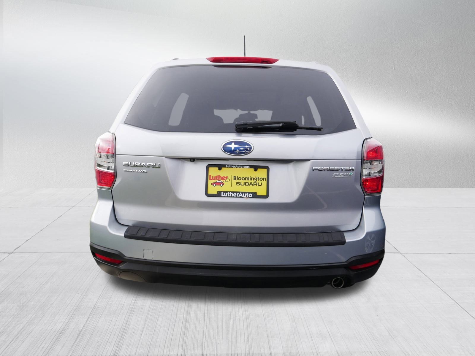 2014 Subaru Forester 2.5i Premium photo 7