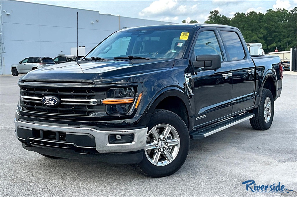 2024 Ford F-150 XLT photo 3