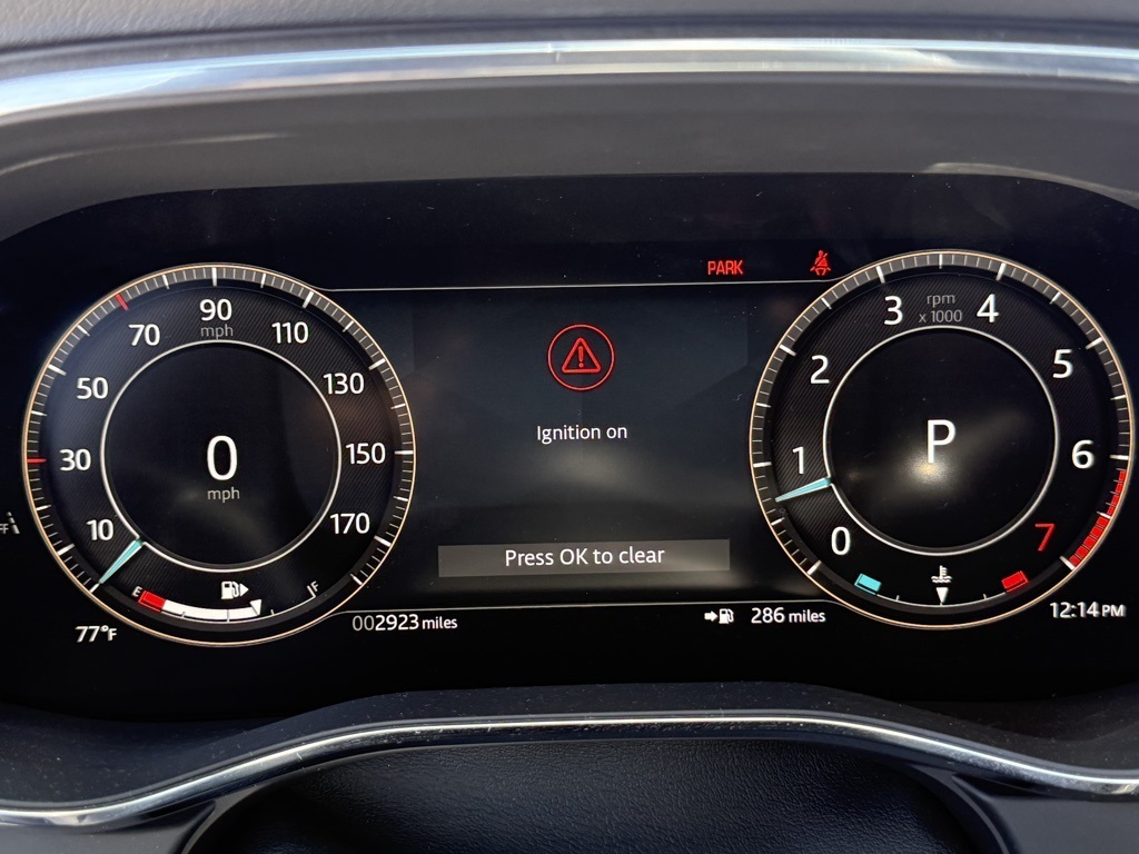 2025 Jaguar F-PACE P250 photo 18
