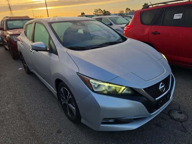Used 2021 Nissan Leaf SV with VIN 1N4AZ1CV7MC553178 for sale in Portland, OR