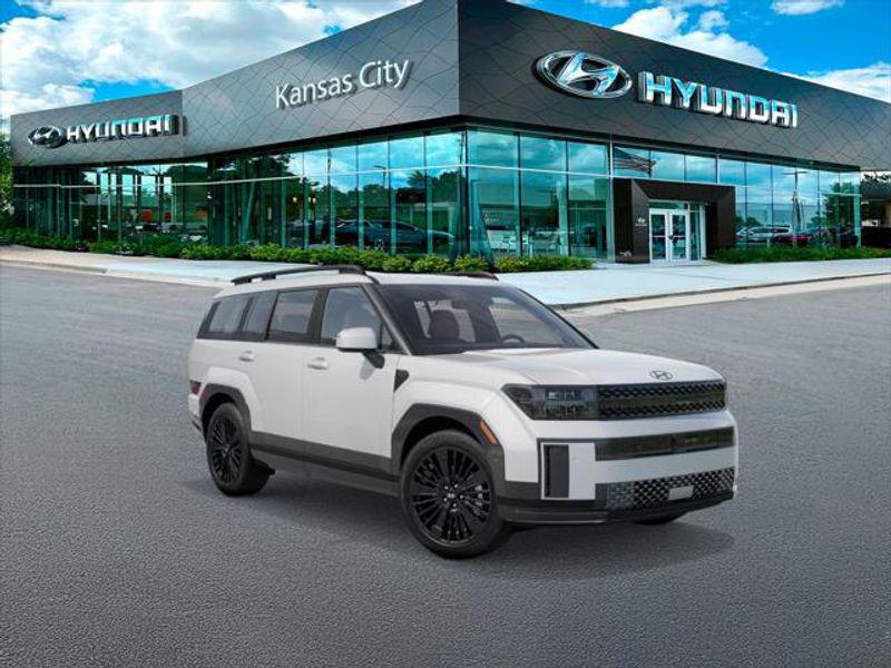2026 Hyundai Santa Fe Calligraphy photo 2