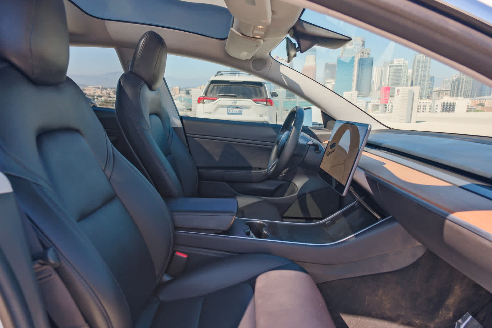 2018 Tesla Model 3 Long Range photo 16