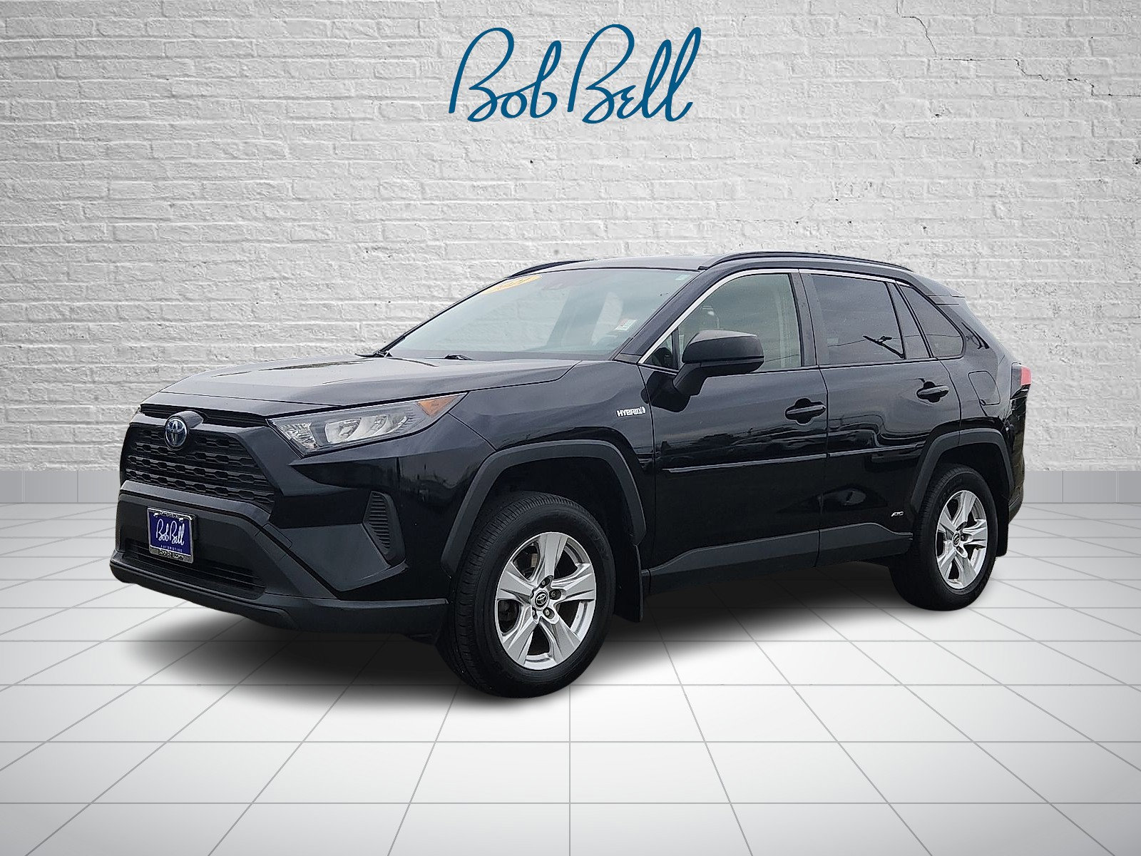 2021 Toyota RAV4 Hybrid LE photo 2