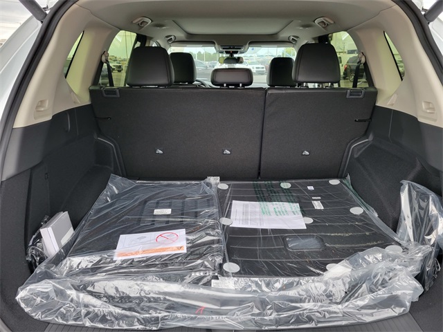 2026 Nissan Rogue SV photo 8