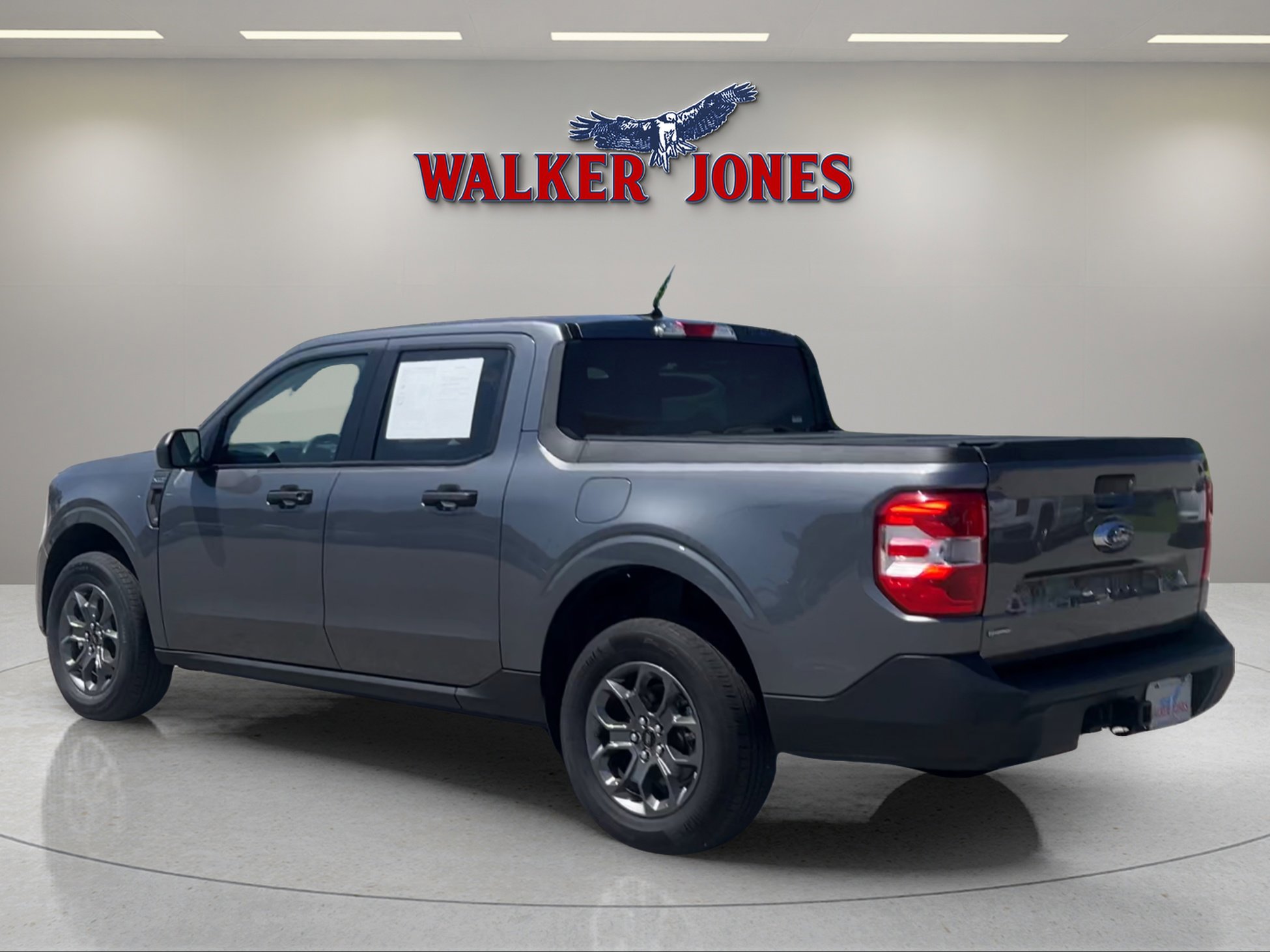 2024 Ford Maverick XLT photo 3