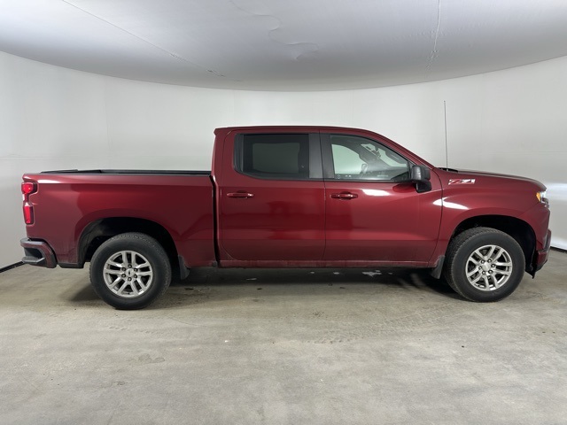 2020 Chevrolet Silverado 1500 RST photo 2