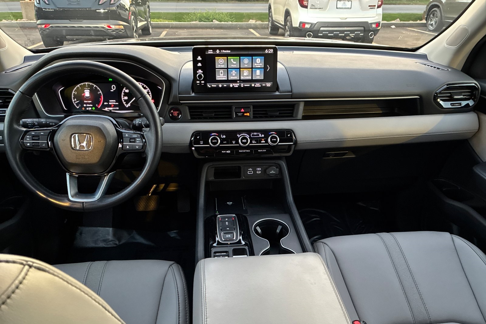 2025 Honda Pilot EX-L photo 12