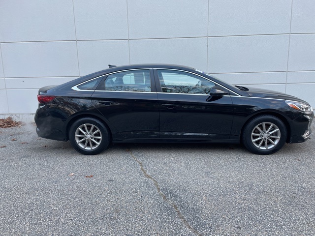 2018 Hyundai Sonata SE photo 3