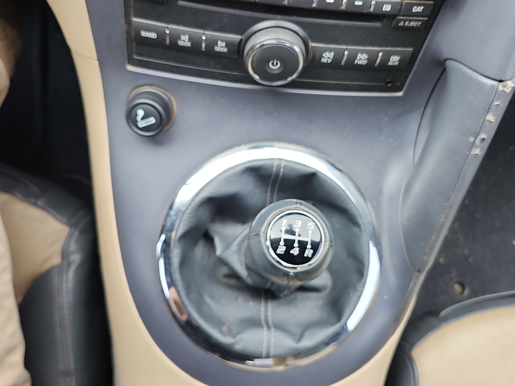 2007 Pontiac Solstice Base photo 19