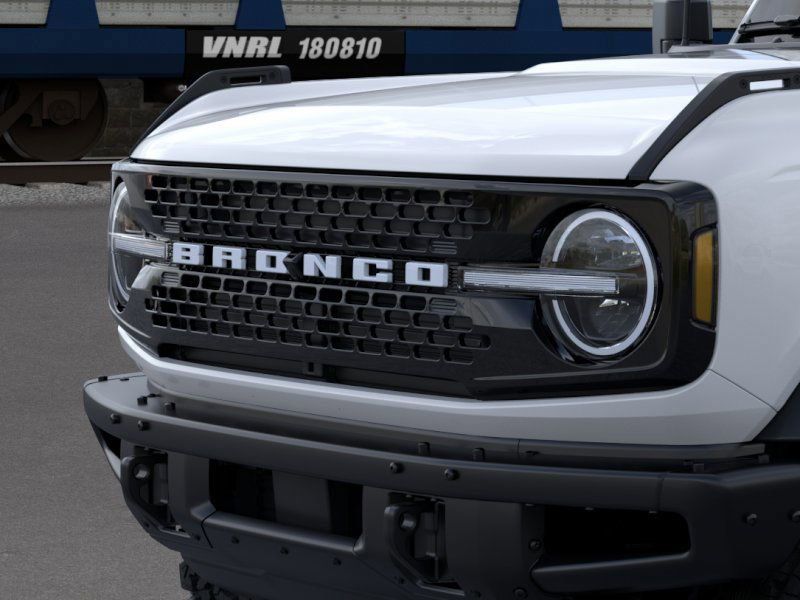 2025 Ford Bronco Badlands photo 15