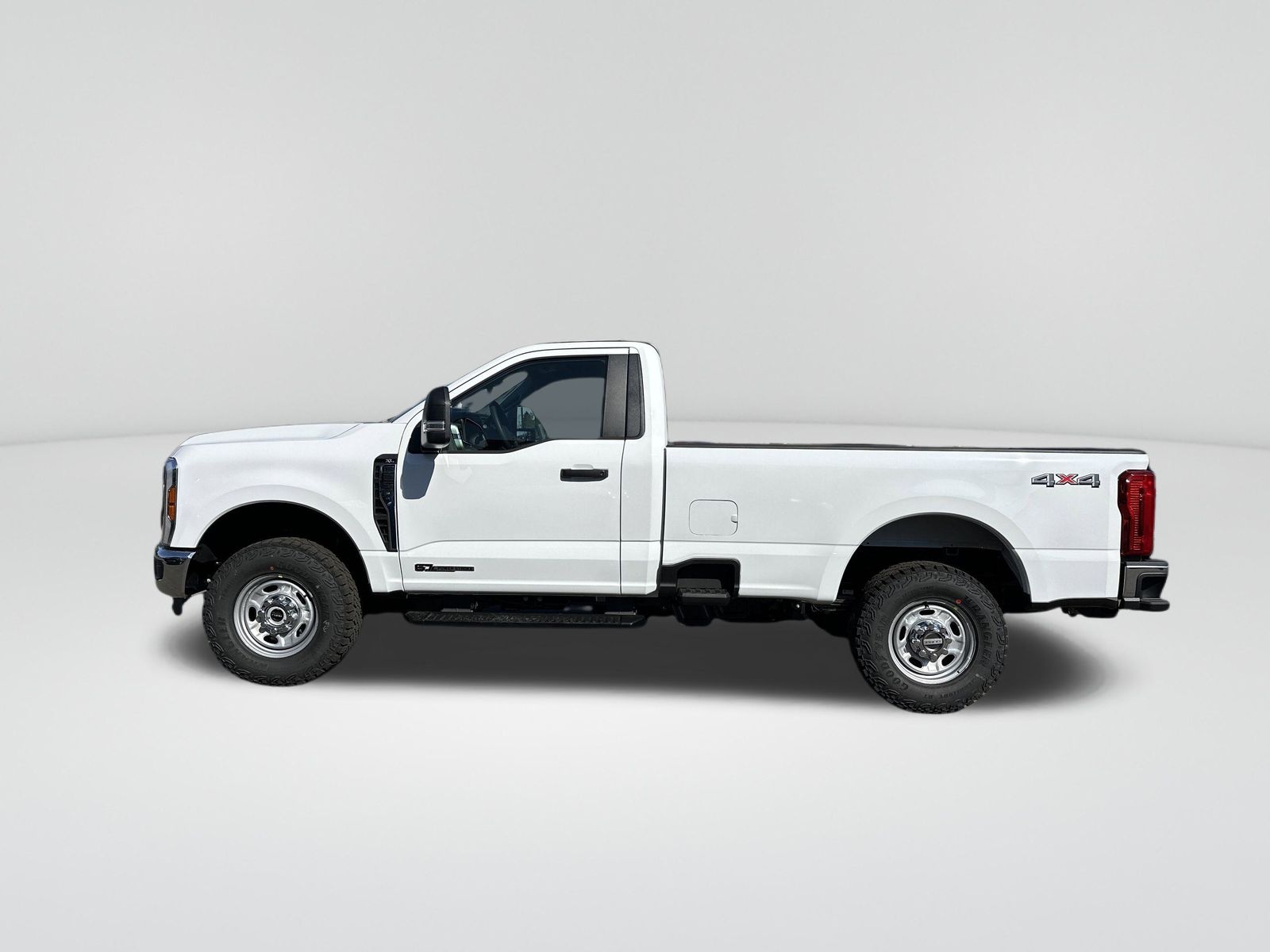 2026 Ford F-250 XL photo 2