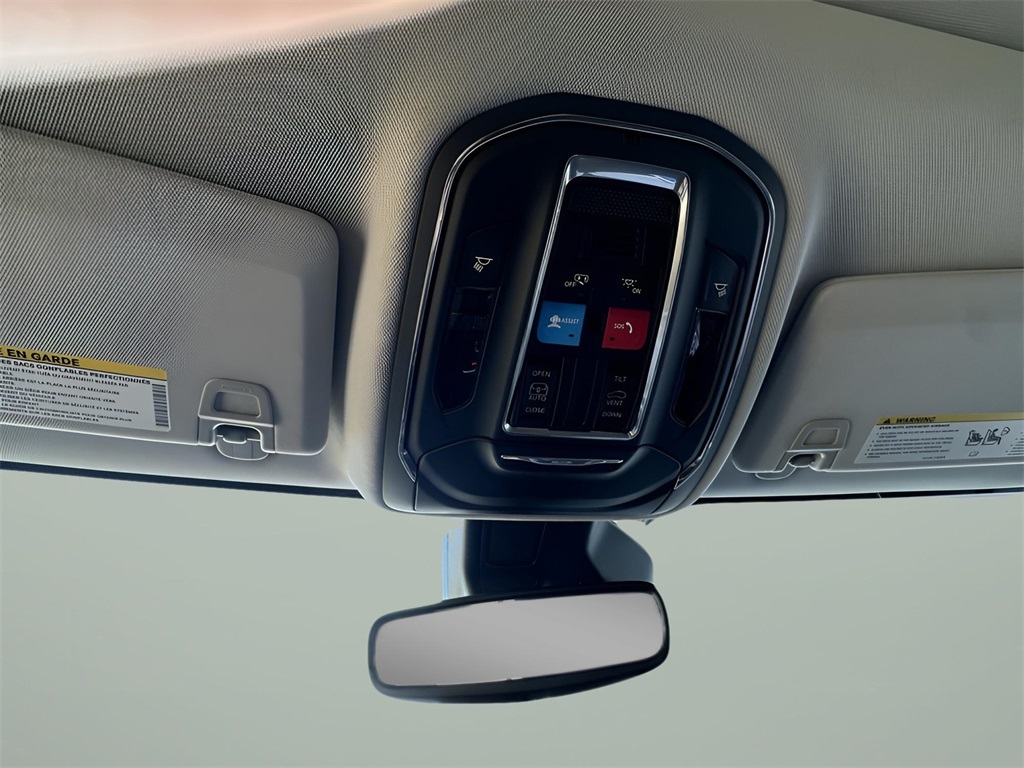 2023 Jeep Grand Cherokee Laredo photo 21
