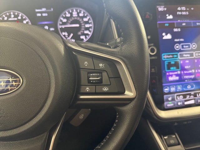 2022 Subaru Outback Limited photo 17