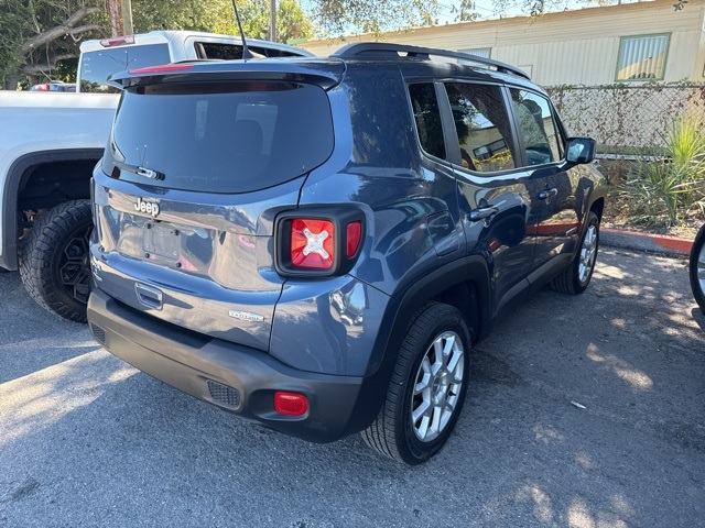 2021 Jeep Renegade Latitude photo 4