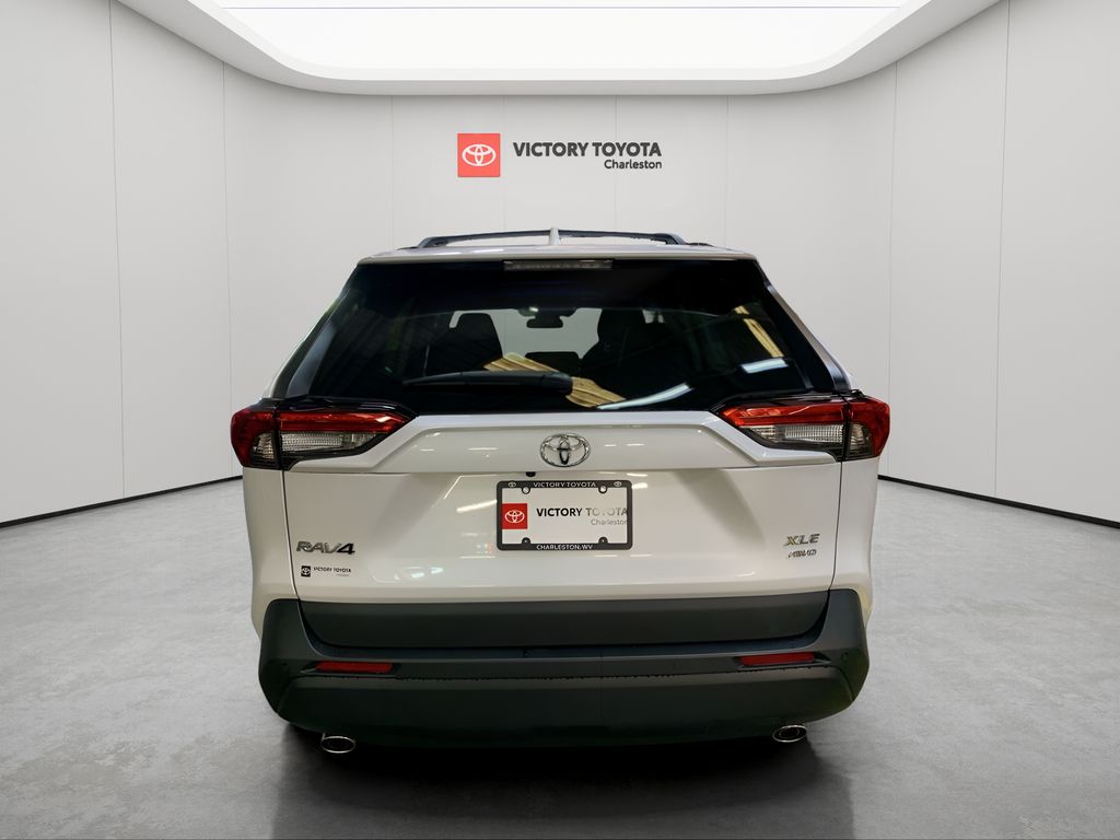 2025 Toyota RAV4 XLE Premium photo 2