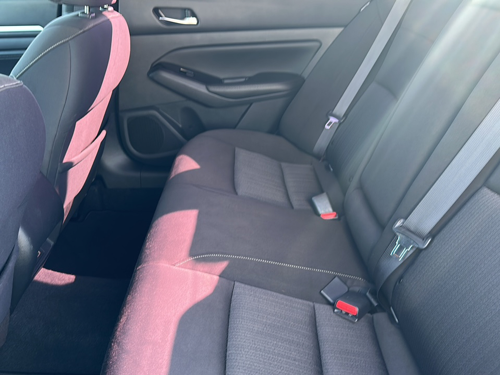 2021 Nissan Altima SV photo 4