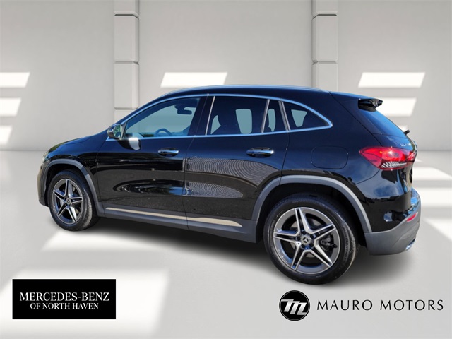 2023 Mercedes Benz GLA 250 4MATIC photo 2