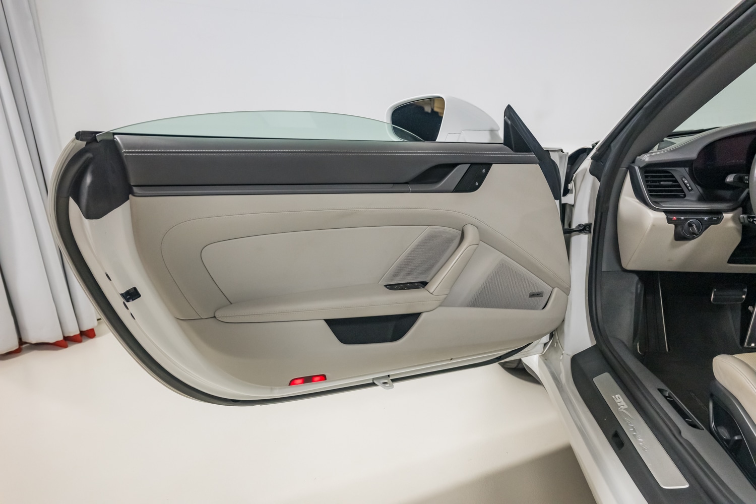 2022 Porsche 911 4 photo 20