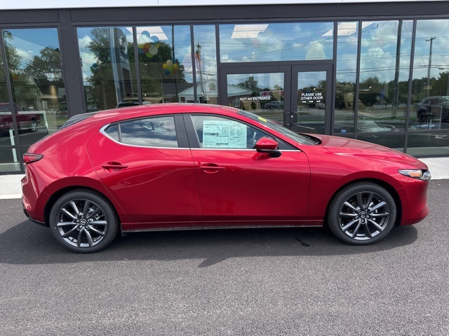 2025 Mazda Mazda3 Hatchback 2.5 s Preferred photo 2