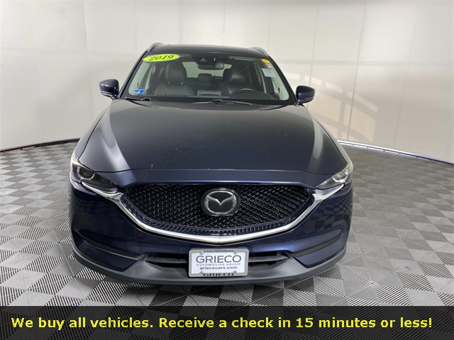 2019 Mazda CX-5 Touring photo 2