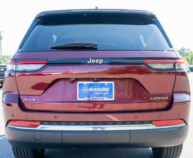 2023 Jeep Grand Cherokee Limited photo 3