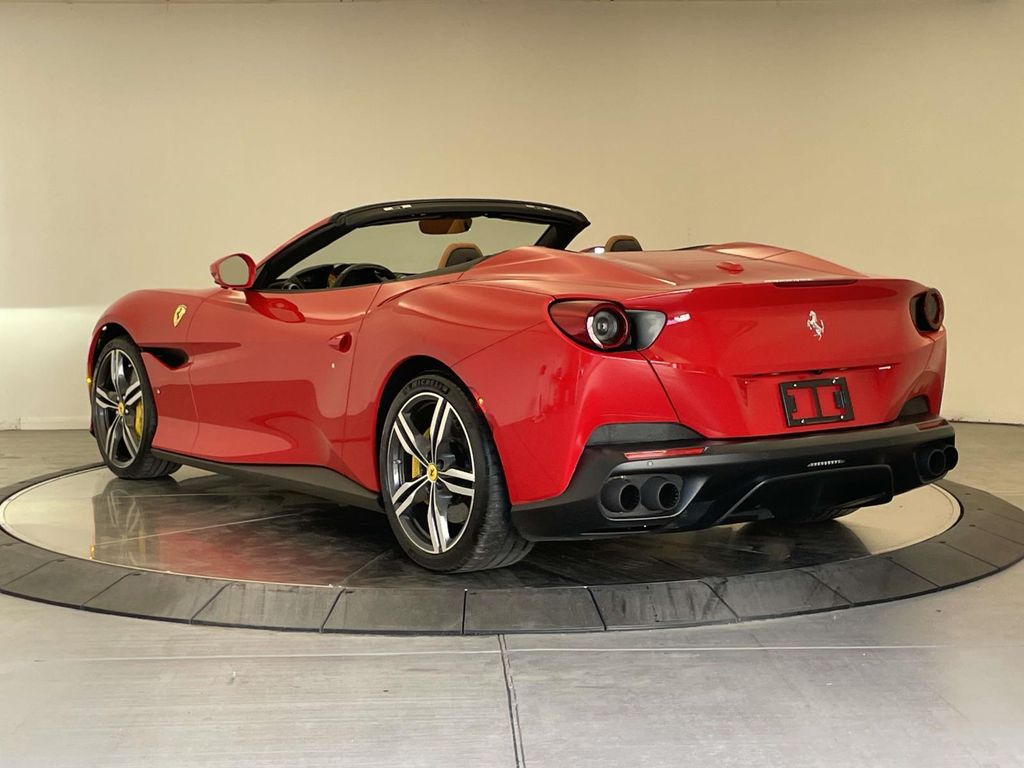 2019 Ferrari Portofino photo 3