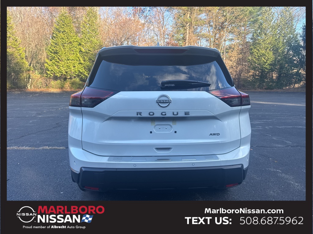 2026 Nissan Rogue SV photo 4