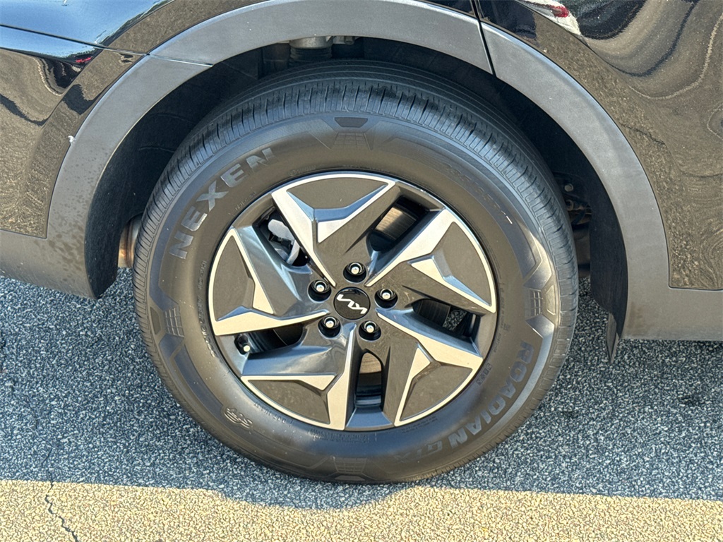 2023 Kia Sorento Hybrid EX photo 17