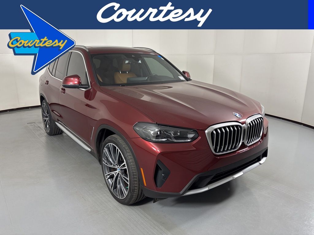 2022 BMW X3 30i's photo