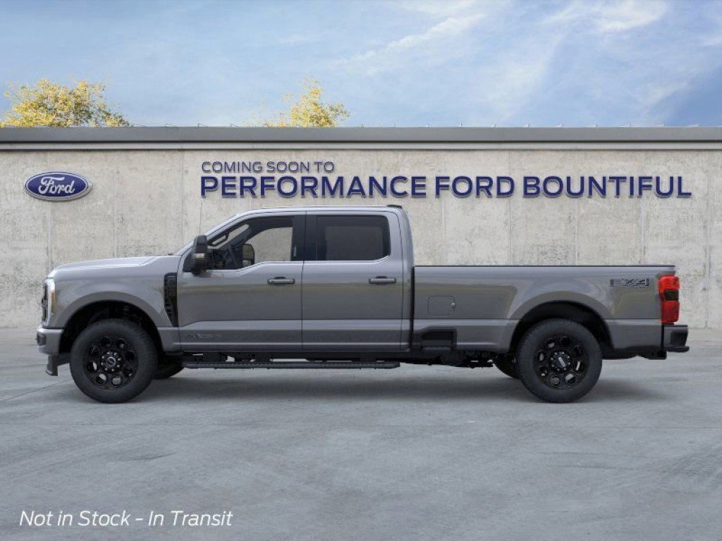 2026 Ford F-350 Lariat photo 3