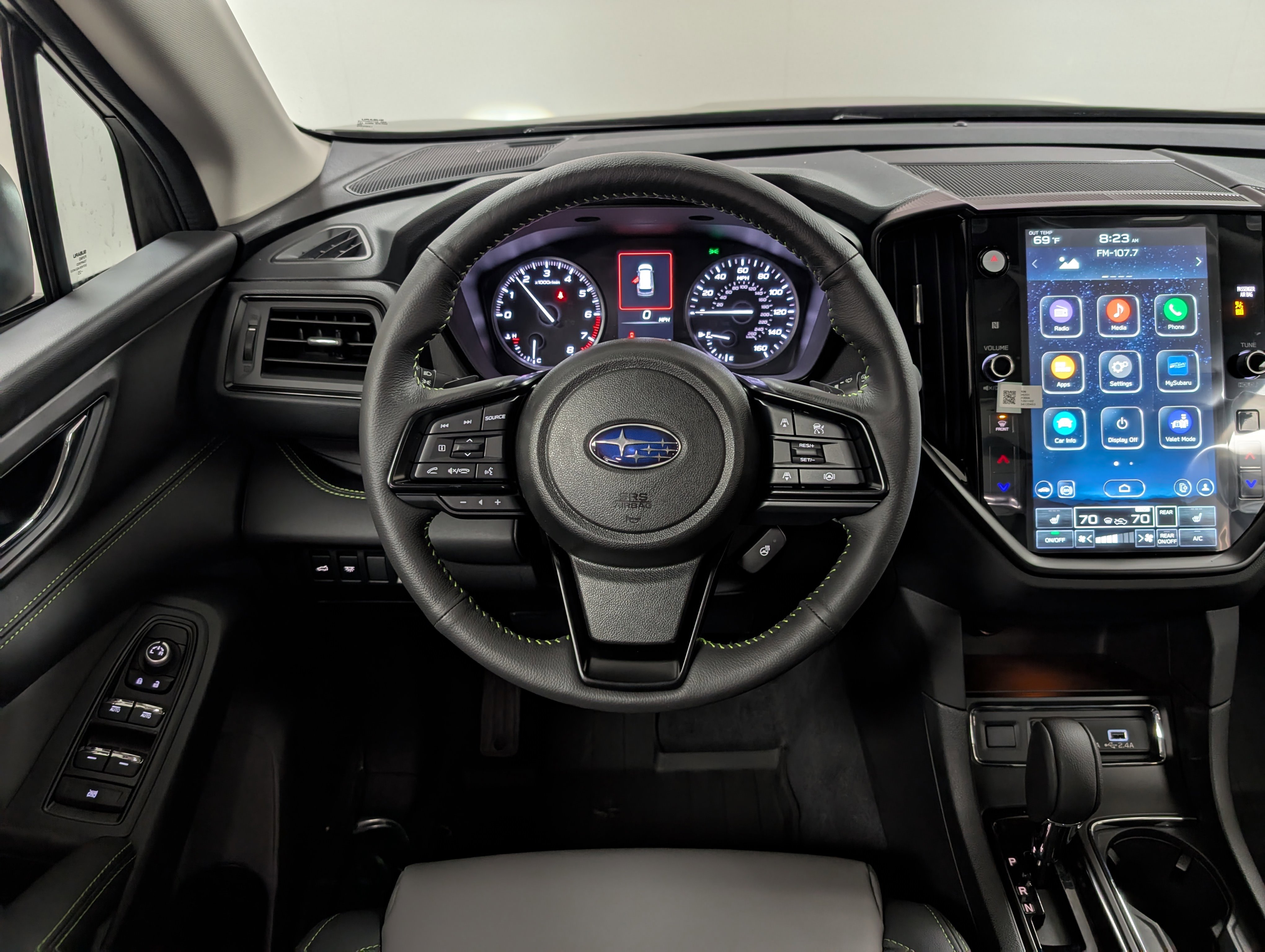 2025 Subaru Ascent Onyx Edition photo 5