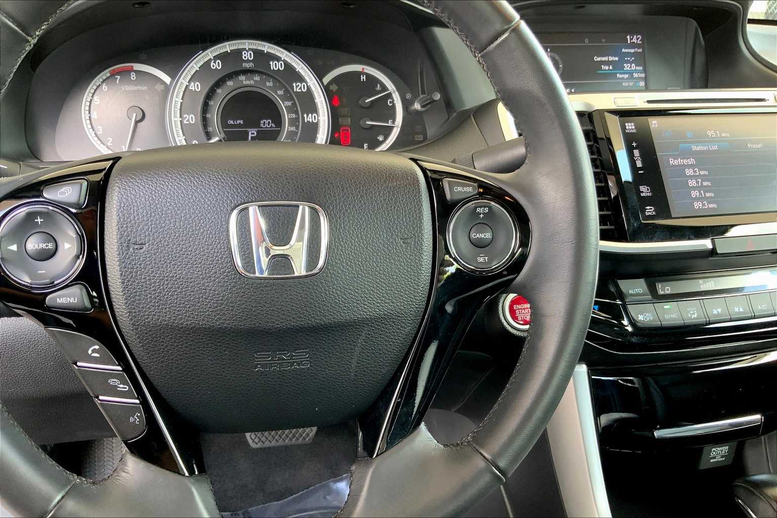 2016 Honda Accord EX-L photo 23
