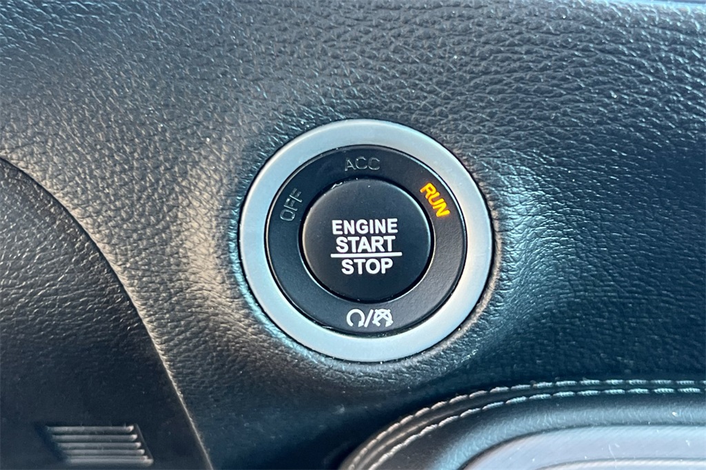 2023 Dodge Challenger SXT photo 25