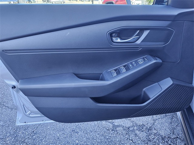 2025 Honda Accord LX photo 10