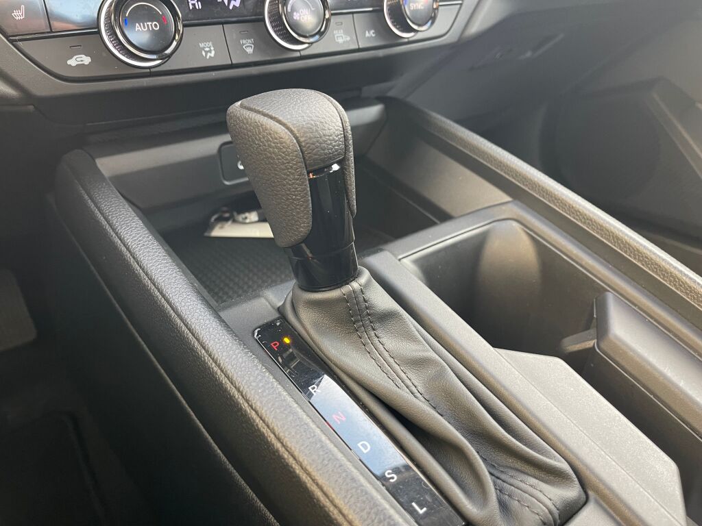 2024 Honda Accord EX photo 11
