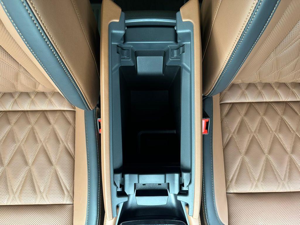 2026 Nissan Rogue Platinum photo 18