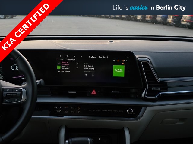2025 Kia Sportage EX photo 16