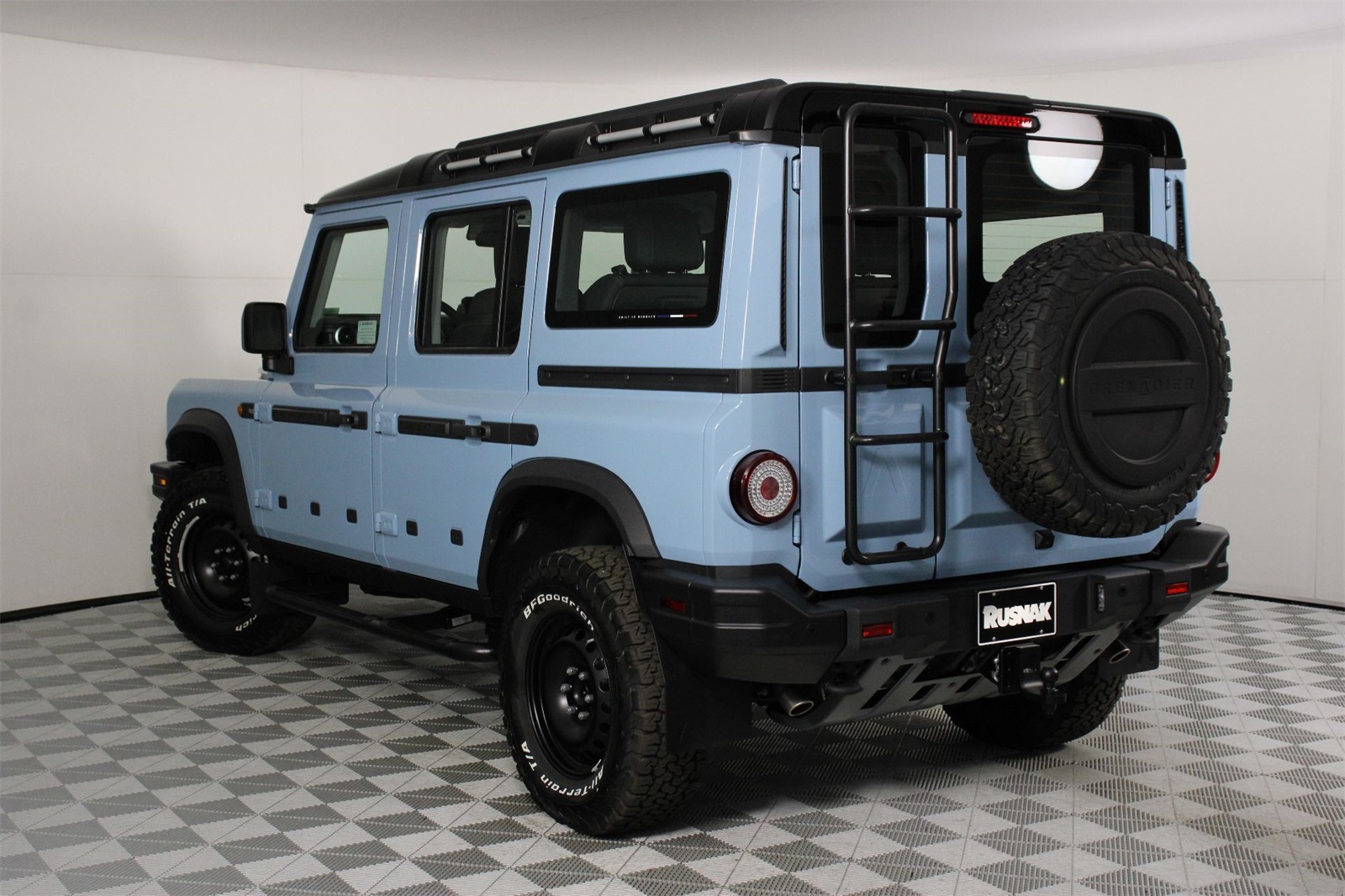 2025 Ineos Grenadier photo 3