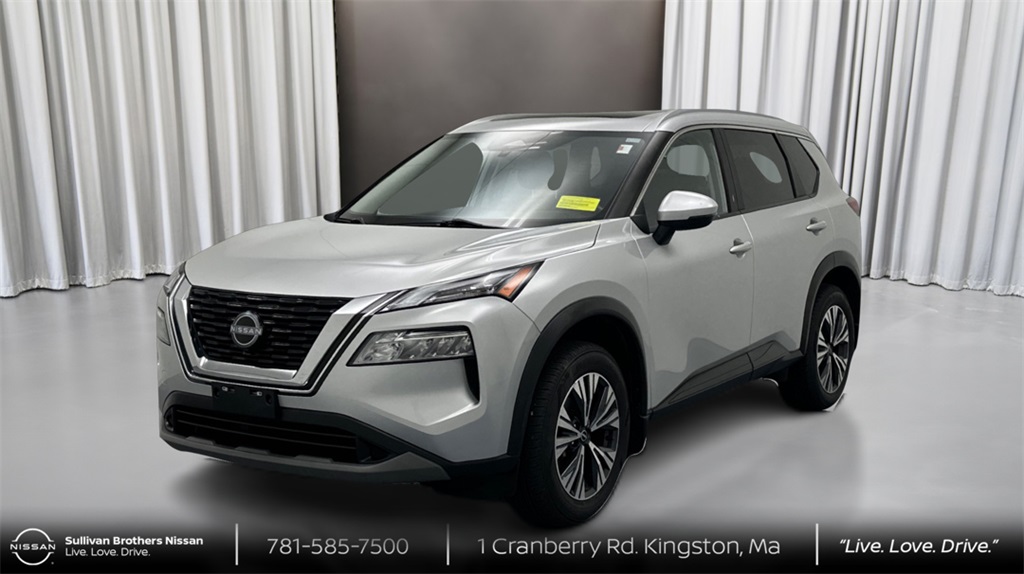 Used 2022 Silver Nissan SV image 1