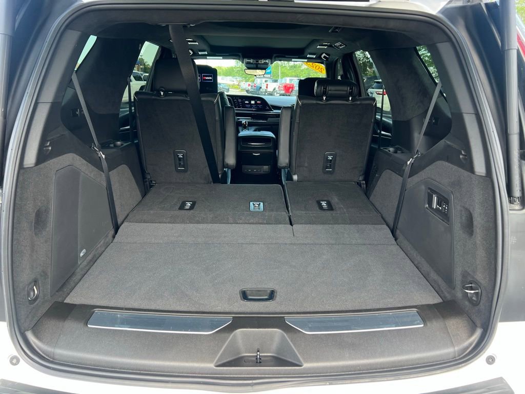 2023 Cadillac Escalade V-Series photo 29