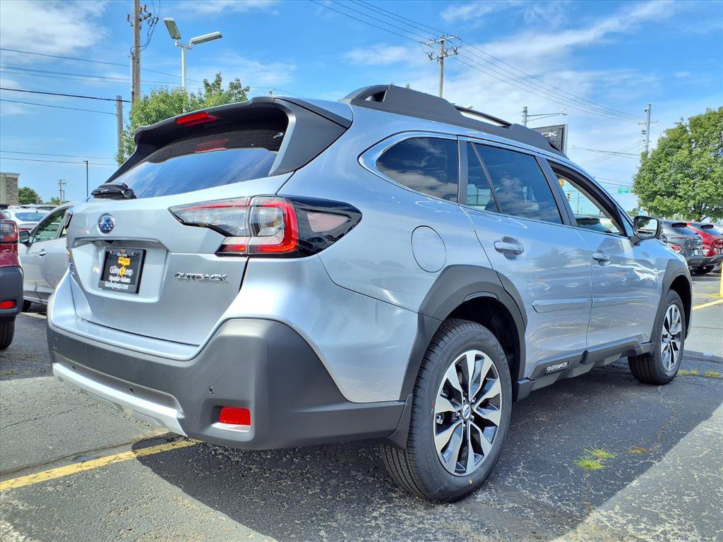 2025 Subaru Outback Limited photo 11