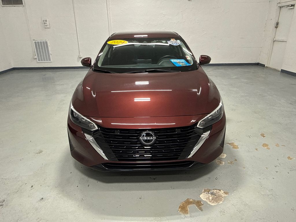 2024 Nissan Sentra SV photo 2