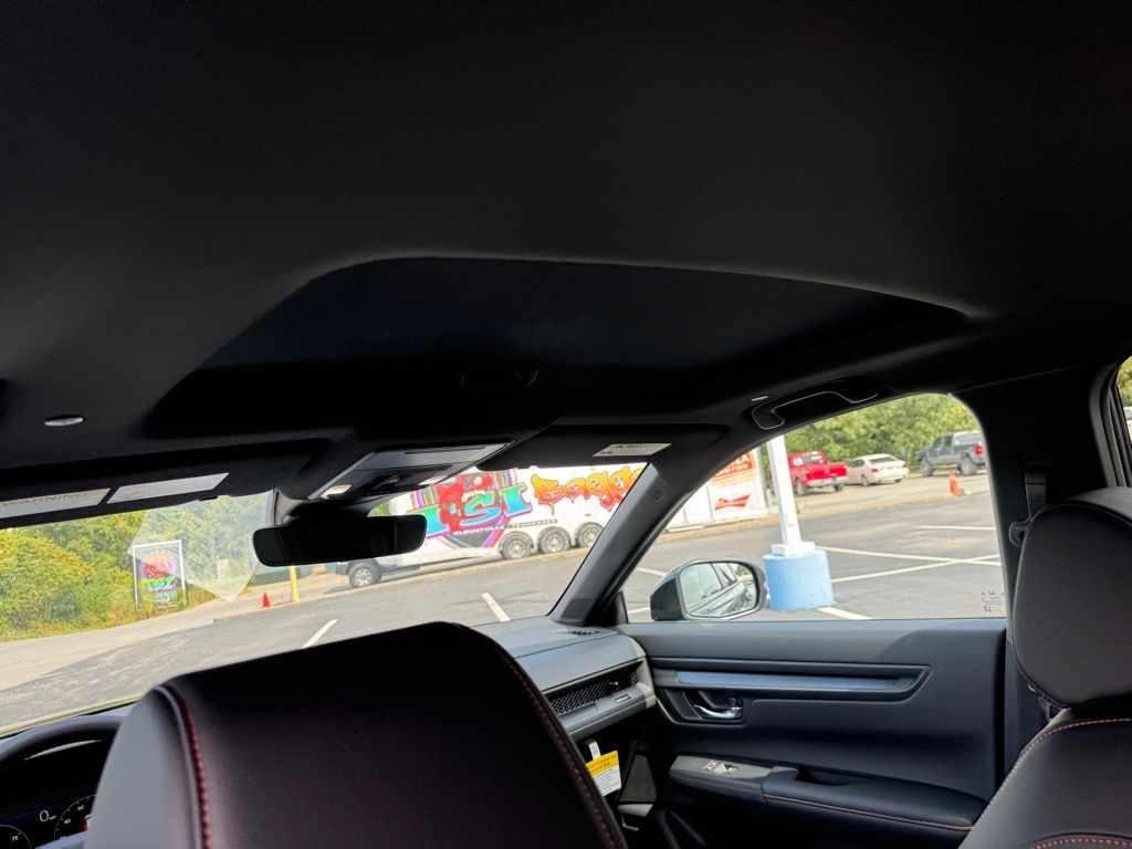 2026 Honda CR-V Hybrid Sport-L photo 3