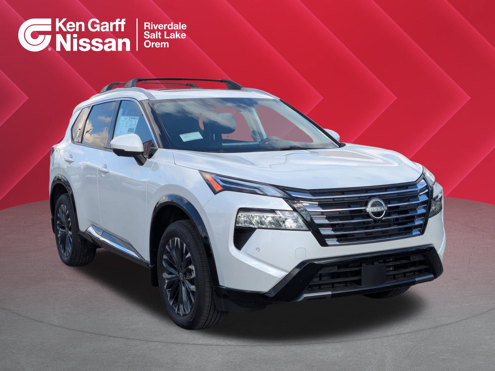 2026 Nissan Rogue Platinum's photo