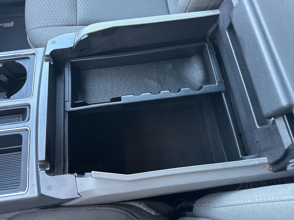 2019 Ford F-150 XLT photo 29