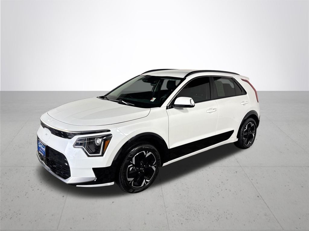 Used 2023 Kia Niro Wind with VIN KNDCR3L17P5048102 for sale in Gladstone, OR
